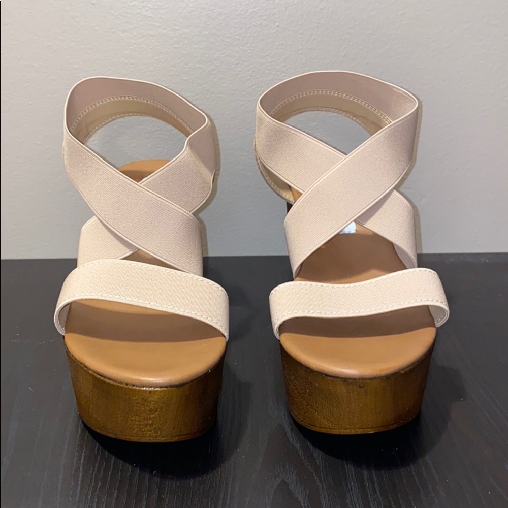 Steve Madden Platform - BRAND NEW IN BOX